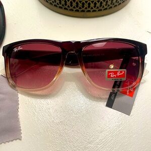NWT Women’s Sunglasses